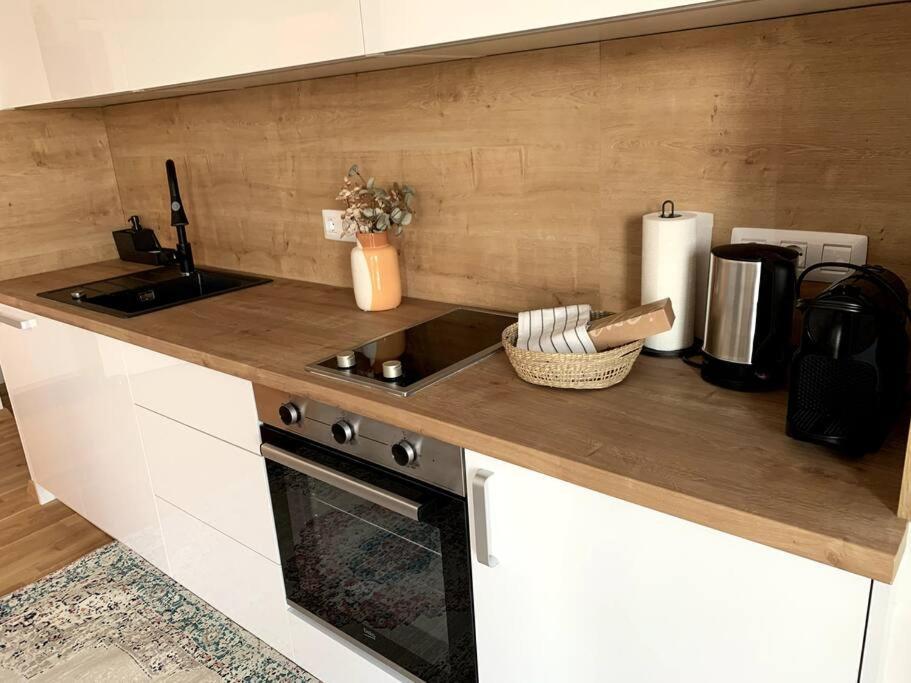 Deluxe Suites Anna Vodice Exteriér fotografie